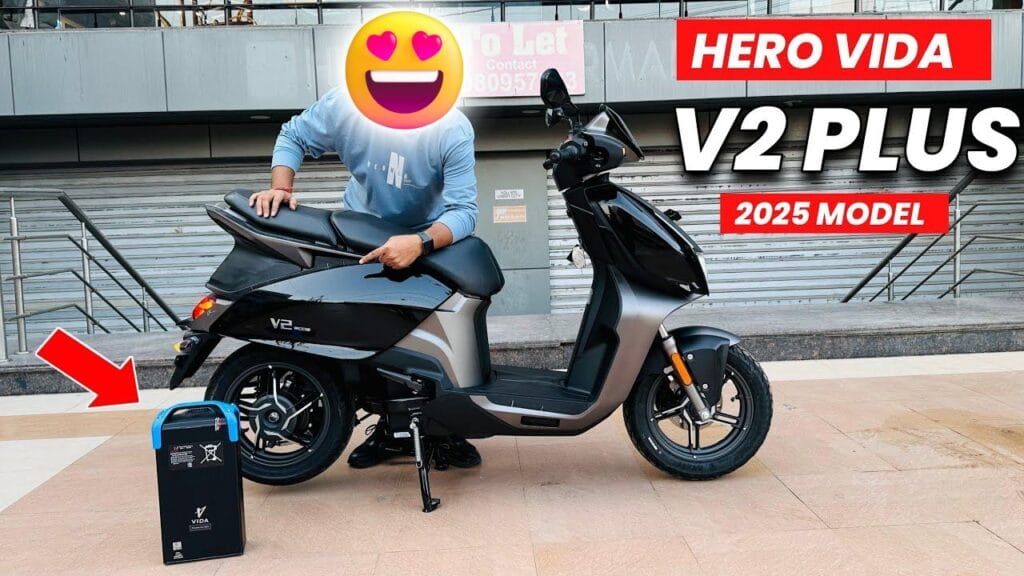 Hero Vida V2 Pro इलेक्ट्रिक स्कूटर दमदार बैटरी, 165KM की रेंज और स्मार्ट फीचर्स के साथ आता है। जानें कीमत, EMI प्लान और खासियत सिर्फ ₹13,000 की डाउन पेमेंट में।