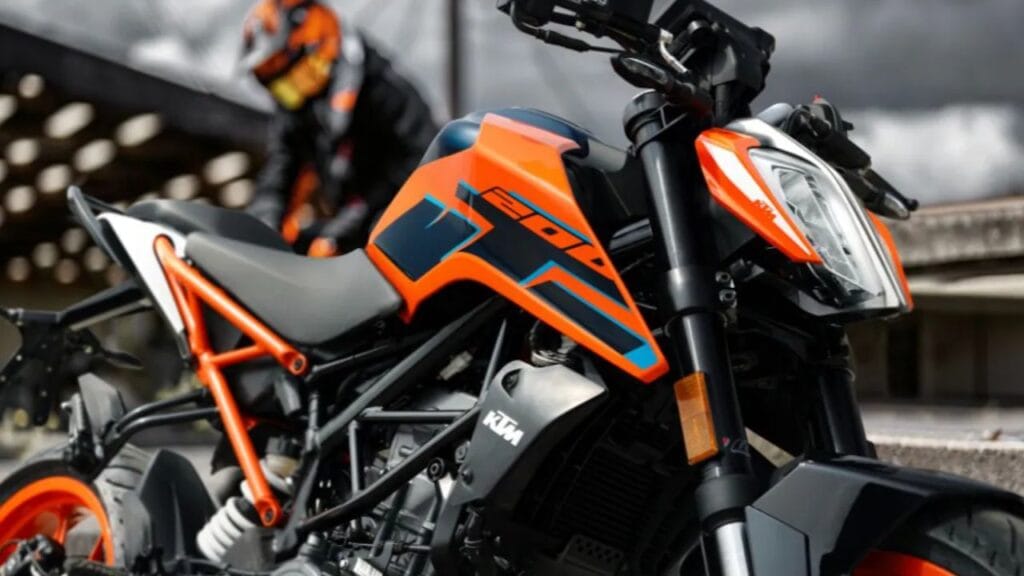 KTM Duke 200