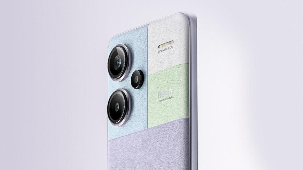 Redmi Note 13 Pro 5G एक फ्लैगशिप जैसे फीचर्स वाला बजट स्मार्टफोन है। इसमें 200MP कैमरा, 6200mAh बैटरी और Dimensity 7050 5G प्रोसेसर मिलता है। जानिए इसके सारे फीचर्स।